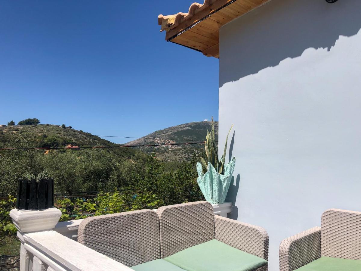Milos Apartments Himare Exterior foto