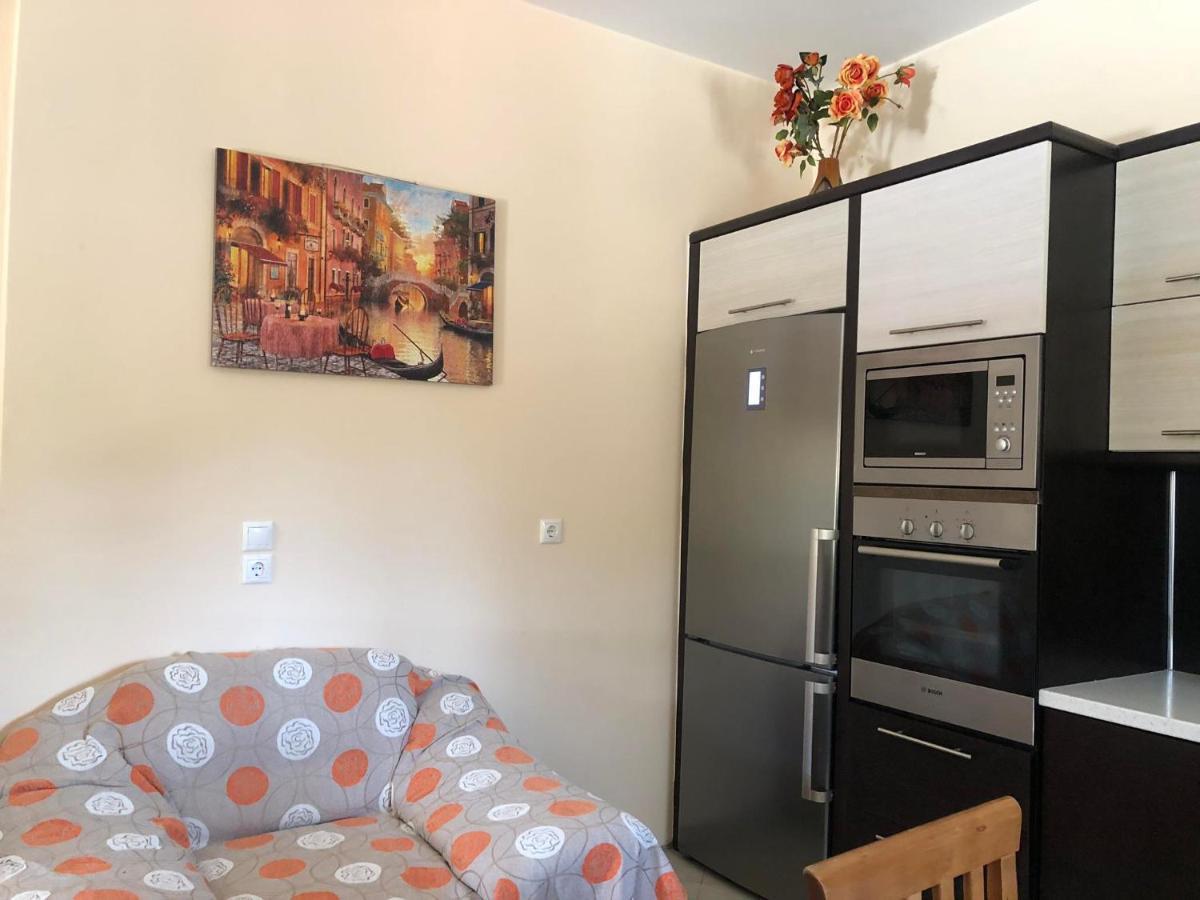 Milos Apartments Himare Exterior foto